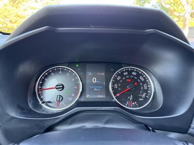 2021 Toyota RAV4 XLE - Photo 7 - Studio City, CA 91604