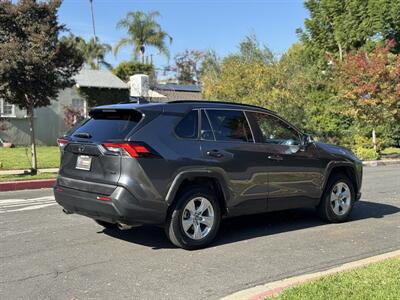 2021 Toyota RAV4 XLE - Photo 50 - Studio City, CA 91604