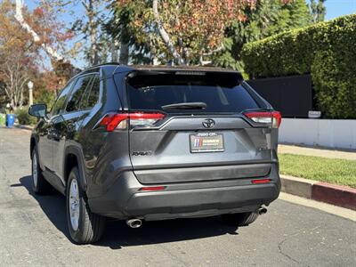 2021 Toyota RAV4 XLE - Photo 43 - Studio City, CA 91604