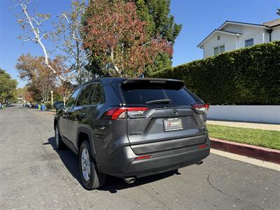 2021 Toyota RAV4 XLE - Photo 56 - Studio City, CA 91604