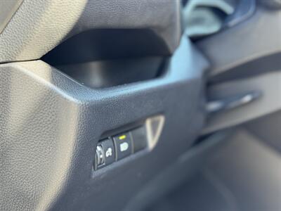 2021 Toyota RAV4 XLE - Photo 61 - Studio City, CA 91604