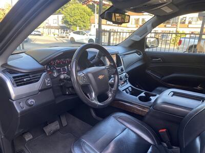 2020 Chevrolet Suburban LT 1500   - Photo 14 - Studio City, CA 91604