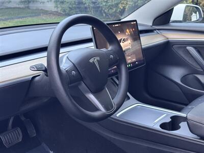 2022 Tesla Model 3 - Photo 22 - Studio City, CA 91604