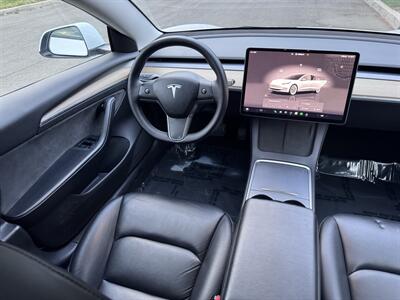 2022 Tesla Model 3 - Photo 21 - Studio City, CA 91604