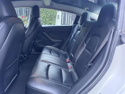 2022 Tesla Model 3 - Photo 24 - Studio City, CA 91604