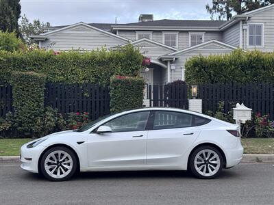 2022 Tesla Model 3 - Photo 5 - Studio City, CA 91604