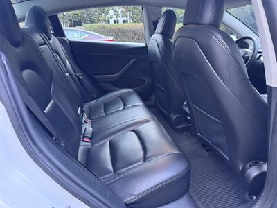 2022 Tesla Model 3 - Photo 26 - Studio City, CA 91604