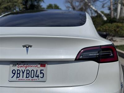 2021 Tesla Model 3 Standard Range Plus   - Photo 15 - Studio City, CA 91604