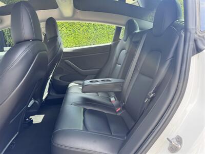 2021 Tesla Model 3 Standard Range Plus   - Photo 25 - Studio City, CA 91604