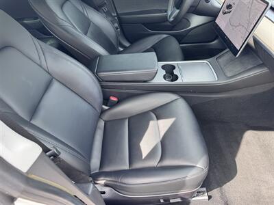 2021 Tesla Model 3 Standard Range Plus   - Photo 31 - Studio City, CA 91604