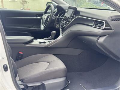 2024 Toyota Camry LE - Photo 27 - Studio City, CA 91604