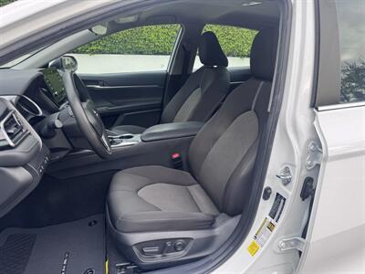 2024 Toyota Camry LE - Photo 26 - Studio City, CA 91604