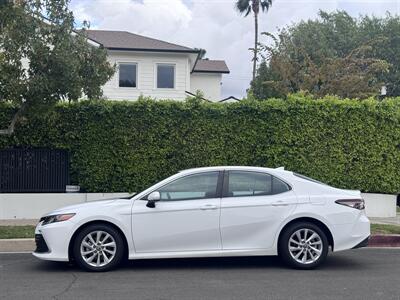 2024 Toyota Camry LE - Photo 10 - Studio City, CA 91604