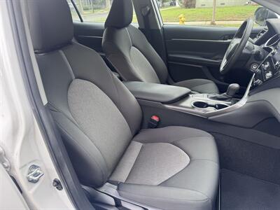2024 Toyota Camry LE - Photo 28 - Studio City, CA 91604