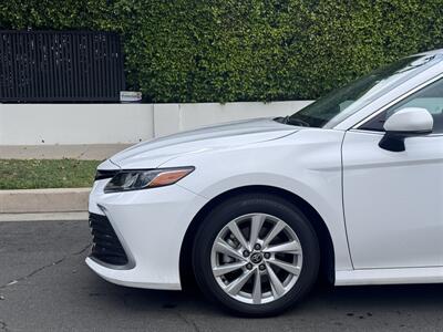 2024 Toyota Camry LE - Photo 11 - Studio City, CA 91604