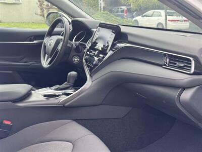 2024 Toyota Camry LE - Photo 29 - Studio City, CA 91604