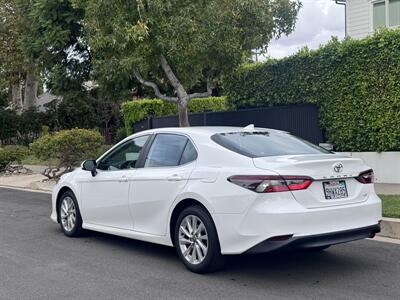 2024 Toyota Camry LE - Photo 14 - Studio City, CA 91604