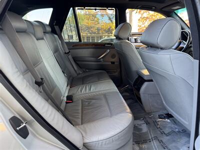 2001 BMW X5 3.0i   - Photo 56 - Studio City, CA 91604