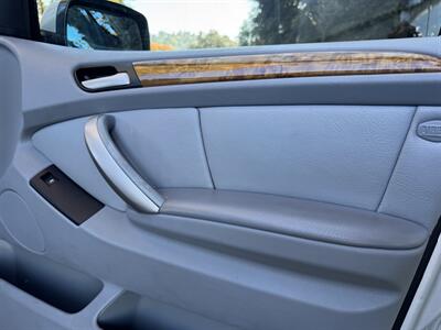 2001 BMW X5 3.0i   - Photo 52 - Studio City, CA 91604