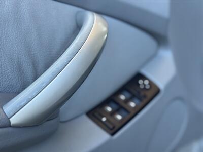 2001 BMW X5 3.0i   - Photo 32 - Studio City, CA 91604