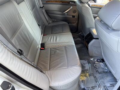 2001 BMW X5 3.0i   - Photo 57 - Studio City, CA 91604