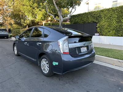 2014 Toyota Prius Plug-in Hybrid   - Photo 3 - Studio City, CA 91604