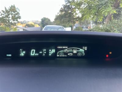 2014 Toyota Prius Plug-in Hybrid   - Photo 14 - Studio City, CA 91604