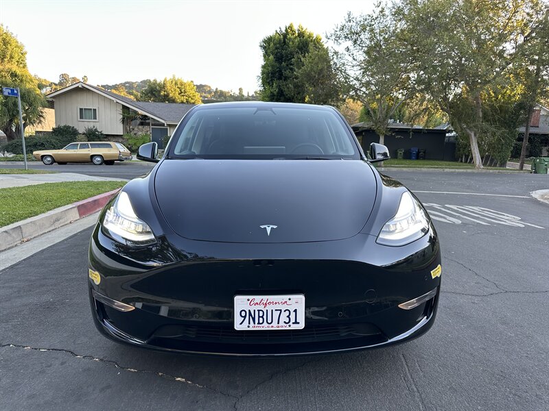 2022 Tesla Model Y Long Range photo 8