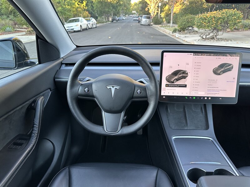 2022 Tesla Model Y Long Range photo 14