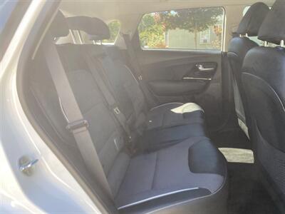 2022 Kia Niro EV EX   - Photo 46 - Studio City, CA 91604