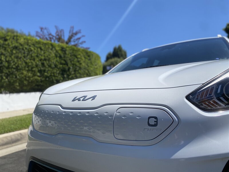 2022 Kia Niro EV EX photo 10