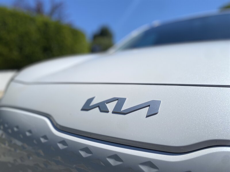 2022 Kia Niro EV EX photo 46