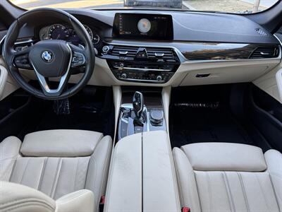 2019 BMW 530i   - Photo 42 - Studio City, CA 91604