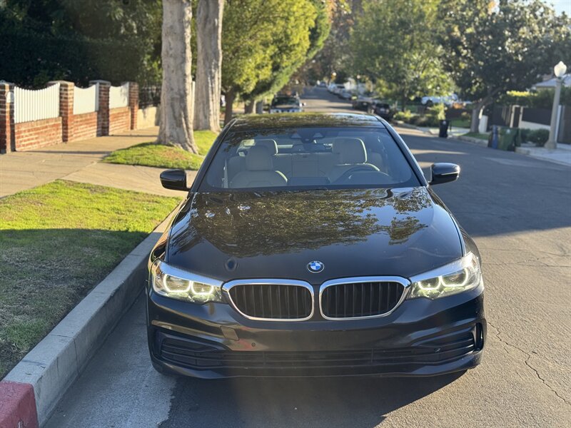 2019 Bmw 530i 5-Series photo 4