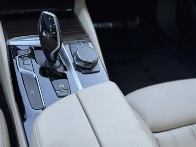 2019 BMW 530i   - Photo 49 - Studio City, CA 91604