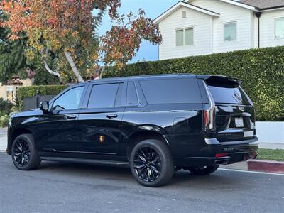 2021 Cadillac Escalade ESV Premium Luxury   - Photo 11 - Studio City, CA 91604