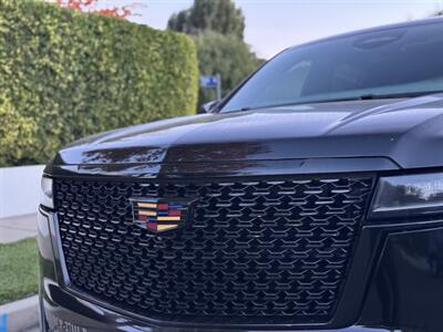 2021 Cadillac Escalade ESV Premium Luxury   - Photo 7 - Studio City, CA 91604