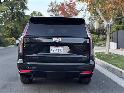 2021 Cadillac Escalade ESV Premium Luxury   - Photo 12 - Studio City, CA 91604