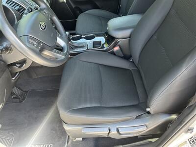 2014 Kia Sorento LX   - Photo 27 - Studio City, CA 91604