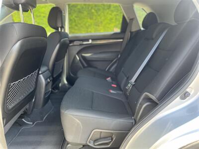 2014 Kia Sorento LX   - Photo 32 - Studio City, CA 91604