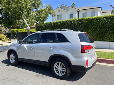 2014 Kia Sorento LX   - Photo 18 - Studio City, CA 91604