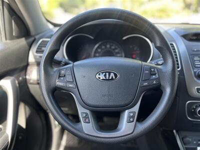 2014 Kia Sorento LX   - Photo 42 - Studio City, CA 91604
