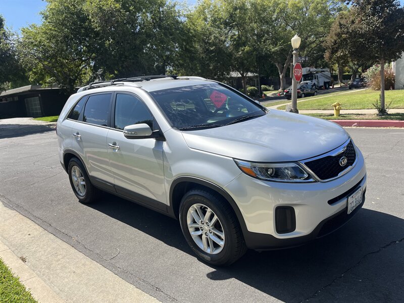 2014 Kia Sorento Base LX photo 4