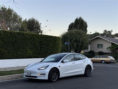 2023 Tesla Model 3   - Photo 3 - Studio City, CA 91604