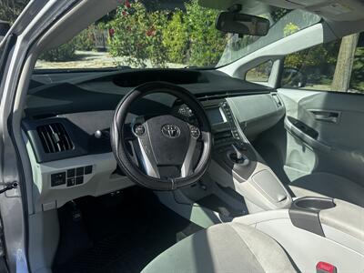 2012 Toyota Prius Three   - Photo 9 - Studio City, CA 91604