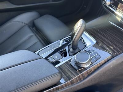 2019 BMW 5 Series 530e iPerformance - Photo 57 - Studio City, CA 91604