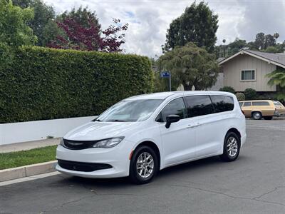 2024 Chrysler Voyager LX - Photo 2 - Studio City, CA 91604