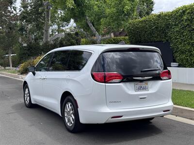 2024 Chrysler Voyager LX - Photo 7 - Studio City, CA 91604