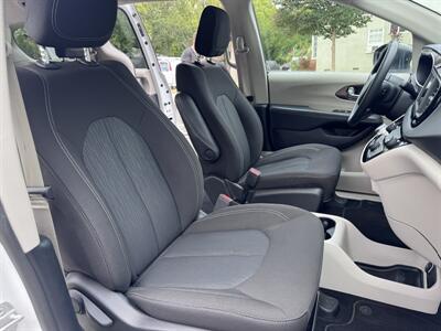 2024 Chrysler Voyager LX - Photo 41 - Studio City, CA 91604