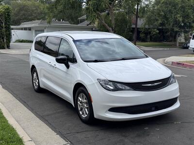 2024 Chrysler Voyager LX - Photo 5 - Studio City, CA 91604